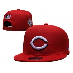 Cincinnati Reds Snapback Cap 001.jpgCincinnati Reds Snapback Cap 001