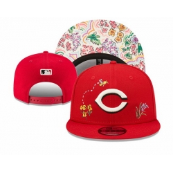 Cincinnati Reds Snapback Cap 24E12